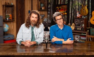 جدایی یکی از اعضای گروه Good Mythical Morning