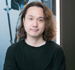 یوجی شینکاوا