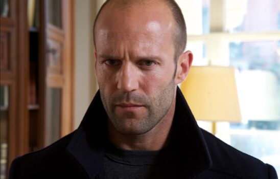 جیسون استاتهام در نقش خودش در یک فیلم کمدی بازی می‌کند