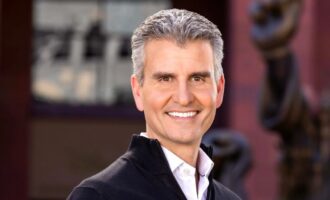 جاش دی آمارو مدیر جدید دیزنی