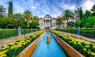 شیراز در فصل شلوغ: کجا هتل بگیریم که هم نزدیک باشد هم آرام؟