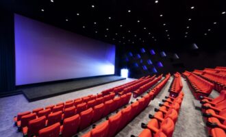 کاهش فروش سینماها در بهمن