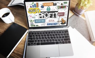  کسب درآمد دلاری از فریلنسری | آکادمی تکانش + وبینار رایگان (2026)