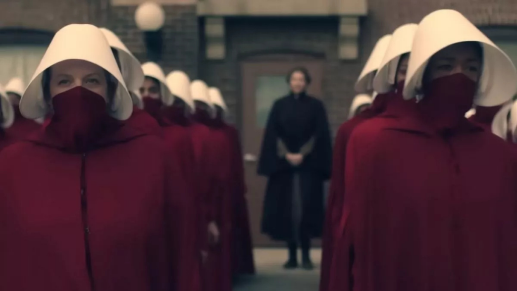 معرفی سریال The Handmaid&rsquo;s Tale | نگاهی کامل به داستان