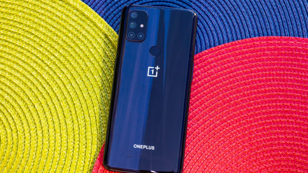 ۳۰. OnePlus N10 5G ـ وقتی برند خودش را فروخت | ۳۰ گوشی هوشمند شکست خورده که به بدترین محصولات تاریخ تبدیل شدند