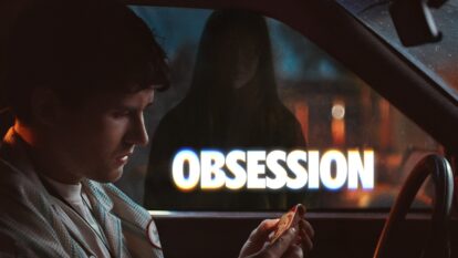 نقد فیلم Obsession | وقتی سایه‌ی آرزوهایت دنبالت می‌کند!