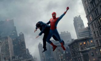 کاور کمیک‌های مرد عنکبوتی در Spider-Man: Brand New Day - Banner