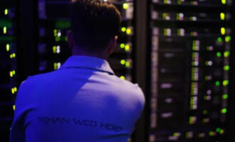 آیا دیتاسنتر میهن وب هاست برای سایت‌های پرترافیک و پروژه‌های حرفه‌ای مناسب است؟