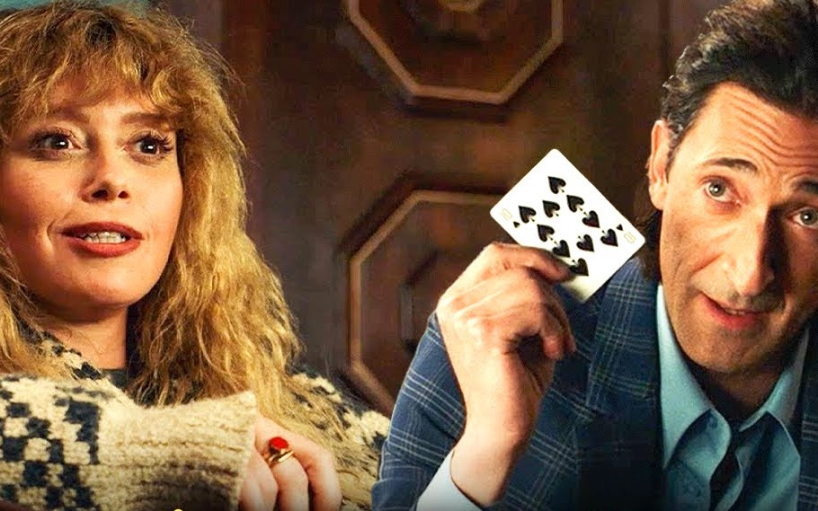 معرفی سریال Poker Face؛ بهترین سریال کارآگاهی جدید سال ۱۹۷۳!