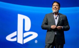 شان لیدن از Xbox خواست بالاخره یک مسیر را انتخاب کند