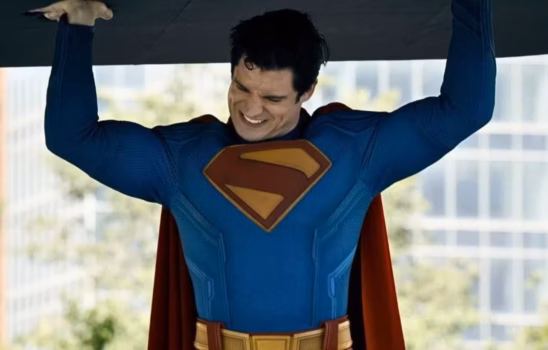 سوپرمن در فیلم Superman: Man of Tomorrow لباس جدید بر تن دارد