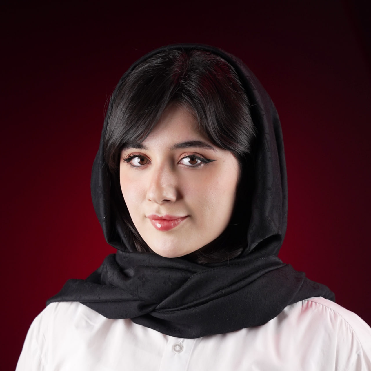 آتنا حسینی